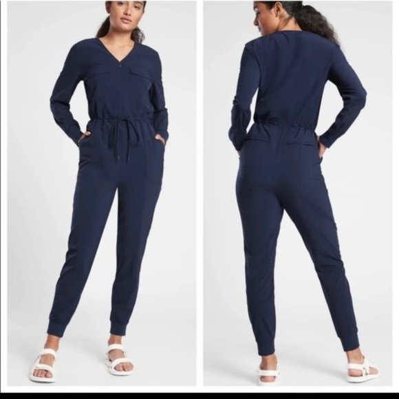 NWT Athleta Zuma Jumpsuit in Navy Size Small - Picture 1 of 15